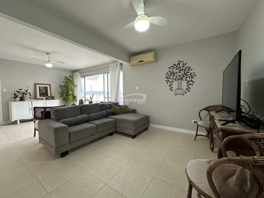 Apartamento, 3 quartos, 120 m² - Foto 2