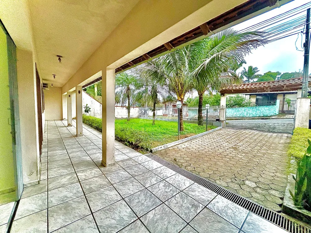 Casa, 3 quartos, 245 m² - Foto 6
