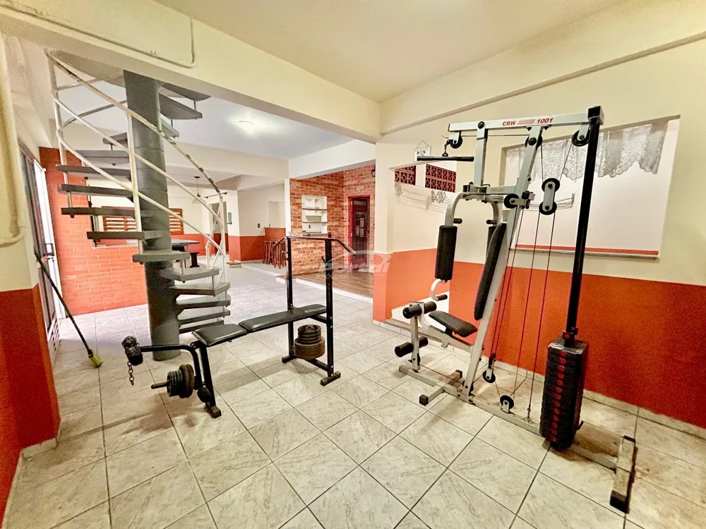 Casa, 3 quartos, 245 m² - Foto 8