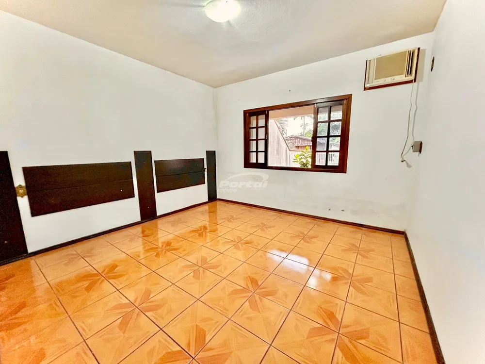 Casa, 3 quartos, 245 m² - Foto 5