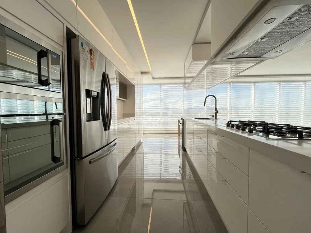 Cobertura, 3 quartos, 318 m² - Foto 1