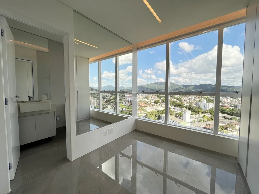 Cobertura, 3 quartos, 318 m² - Foto 3
