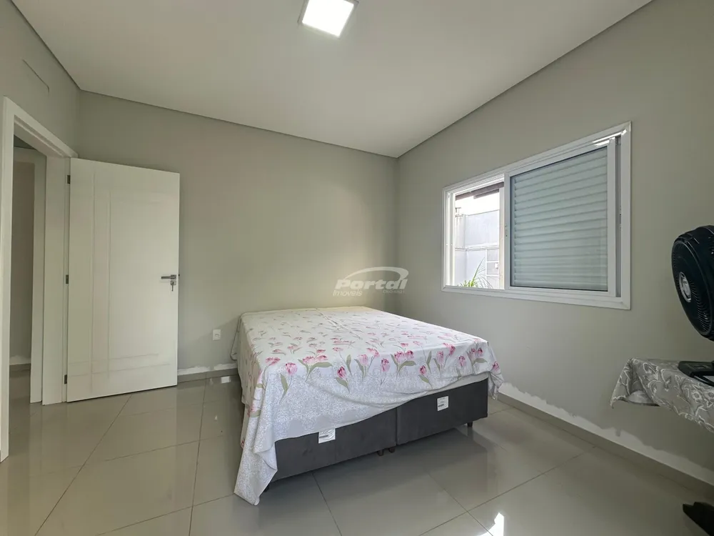 Casa, 3 quartos, 147 m² - Foto 4