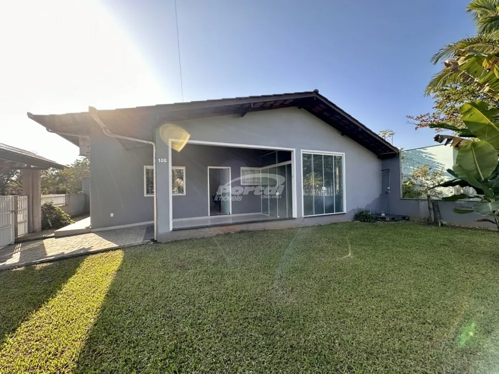 Casa, 2 quartos, 107 m² - Foto 1