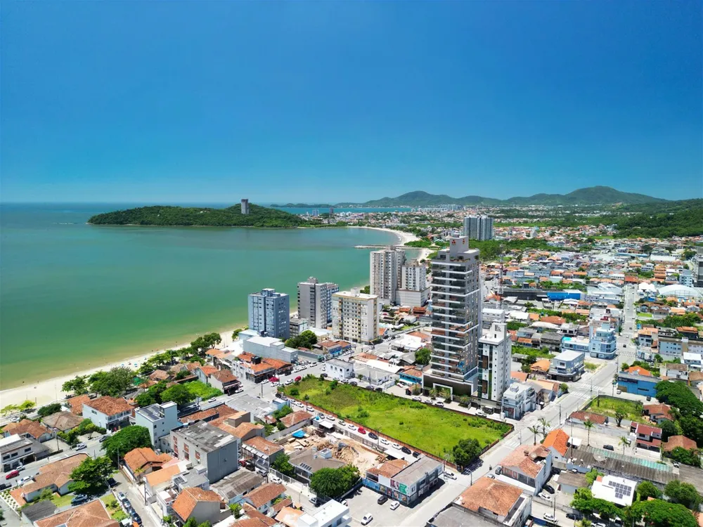 Apartamento, 3 quartos, 120 m² - Foto 1