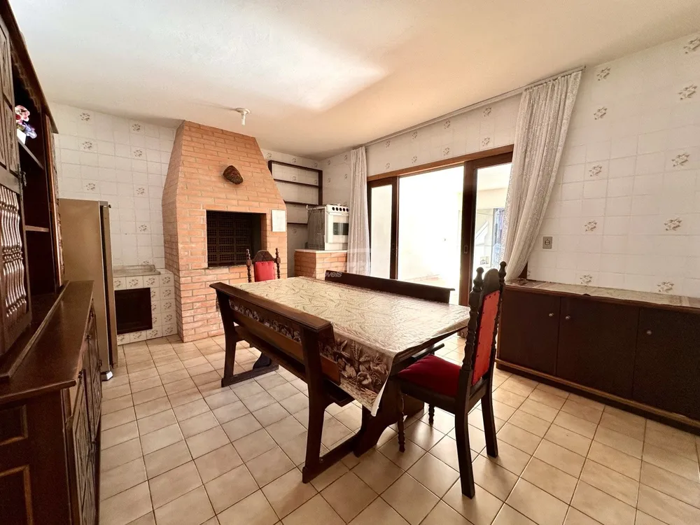 Casa, 3 quartos, 147 m² - Foto 1