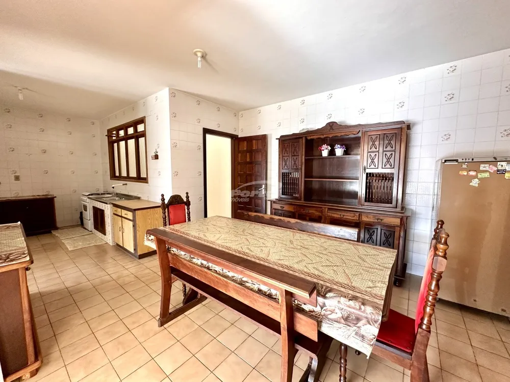 Casa, 3 quartos, 147 m² - Foto 2