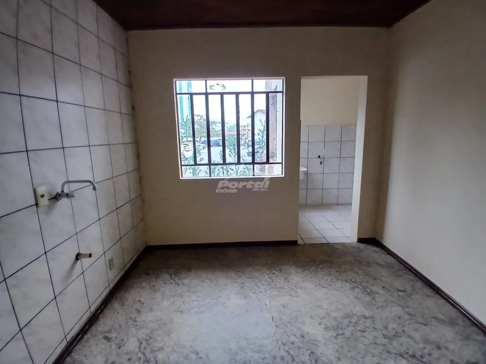 Casa, 4 quartos, 200 m² - Foto 8
