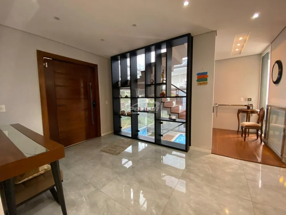 Casa, 3 quartos, 251 m² - Foto 2