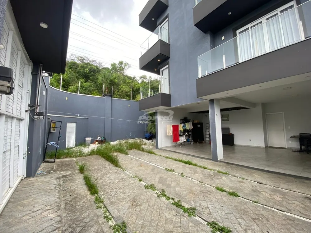 Casa, 3 quartos, 251 m² - Foto 16