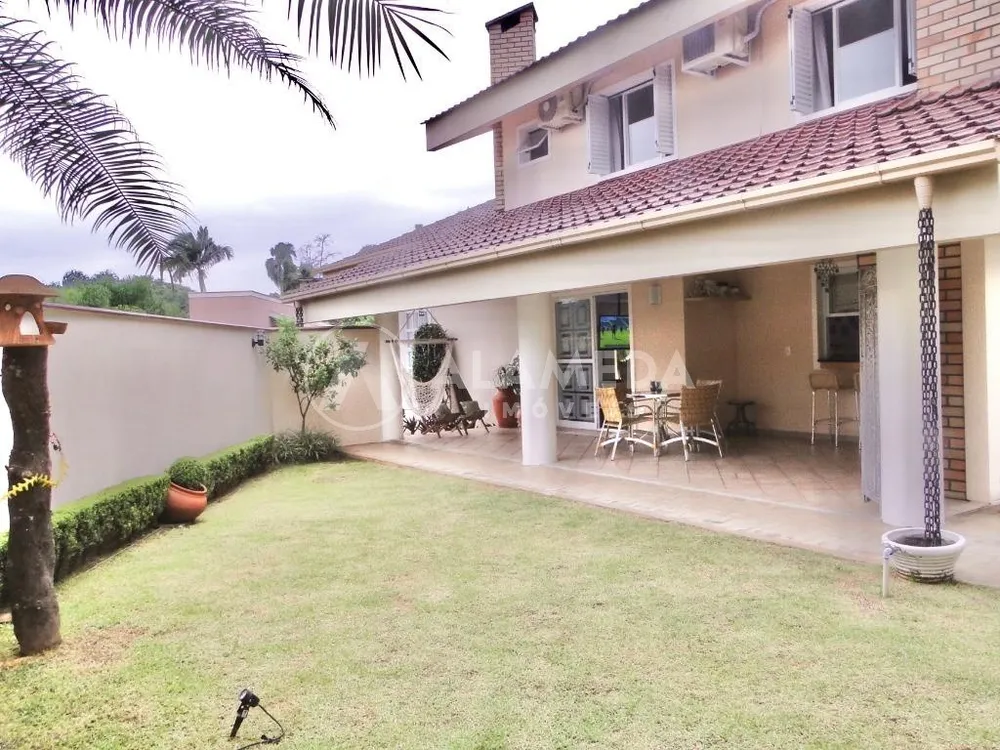 Casa, 3 quartos, 255 m² - Foto 2