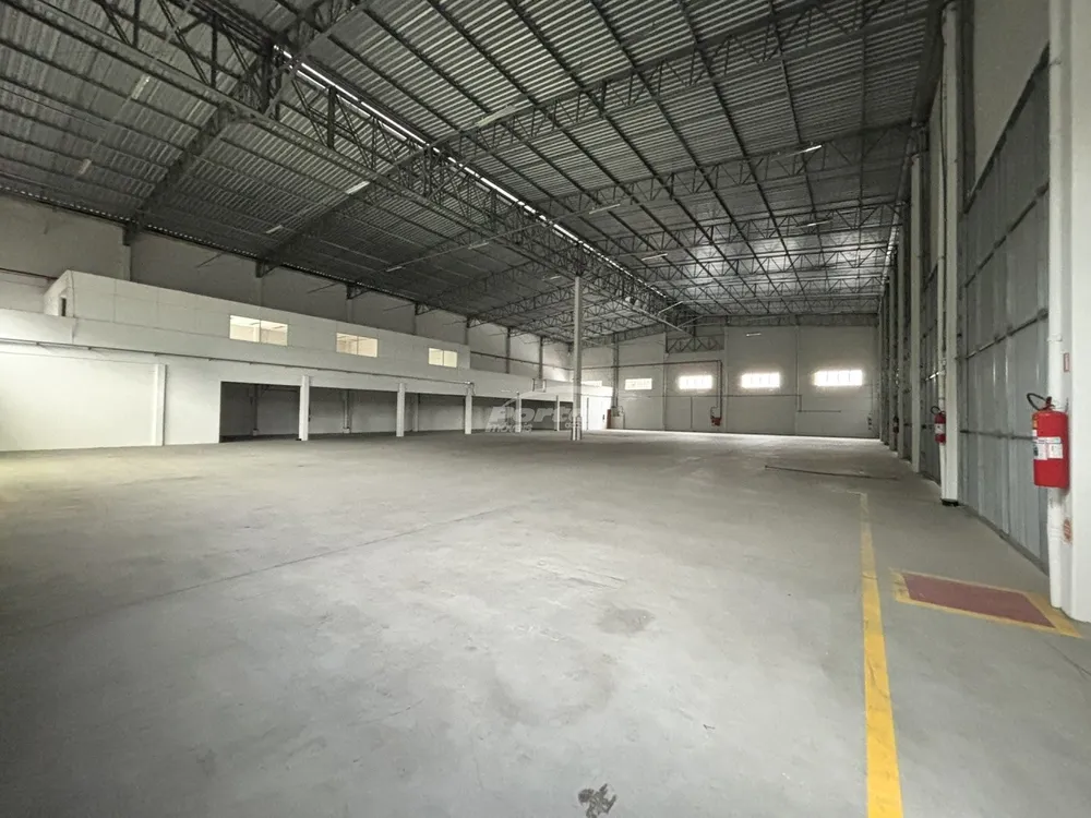 Depósito-Galpão, 1806 m² - Foto 1