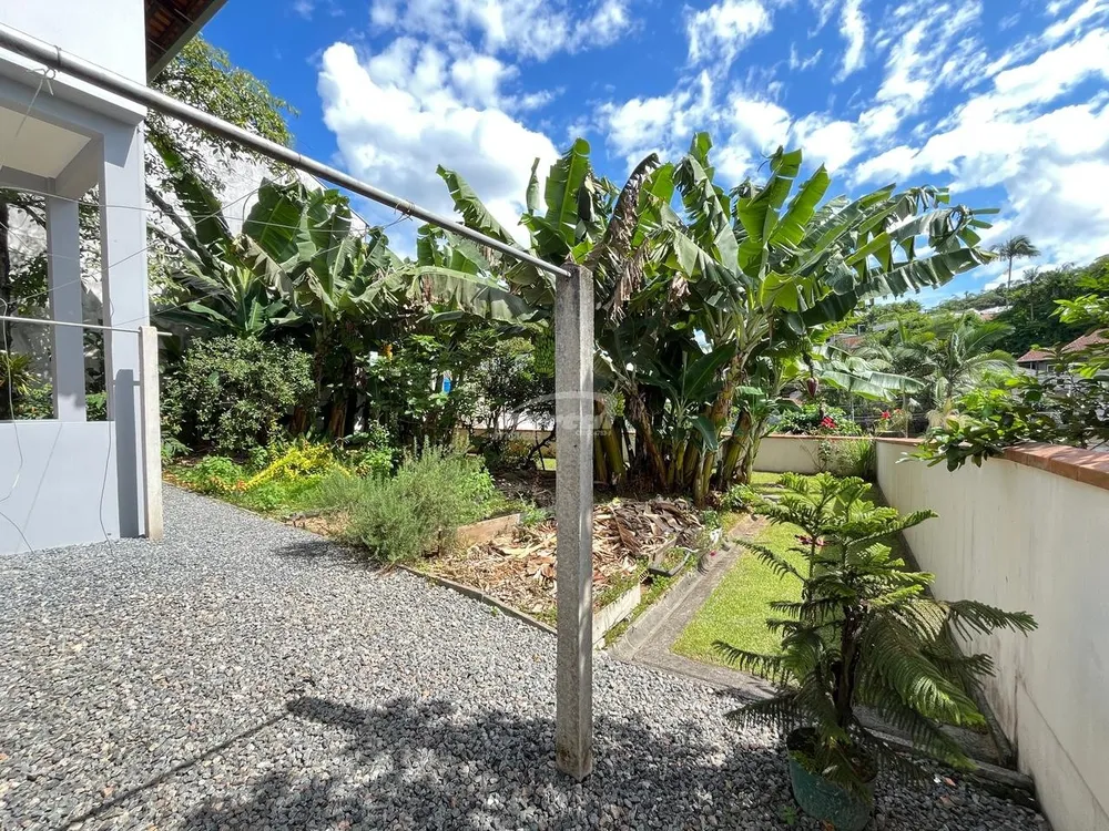 Casa, 5 quartos, 250 m² - Foto 11