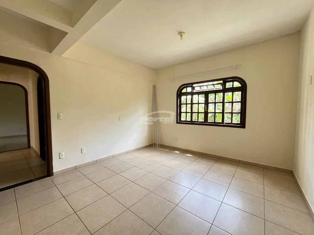 Casa, 5 quartos, 250 m² - Foto 12