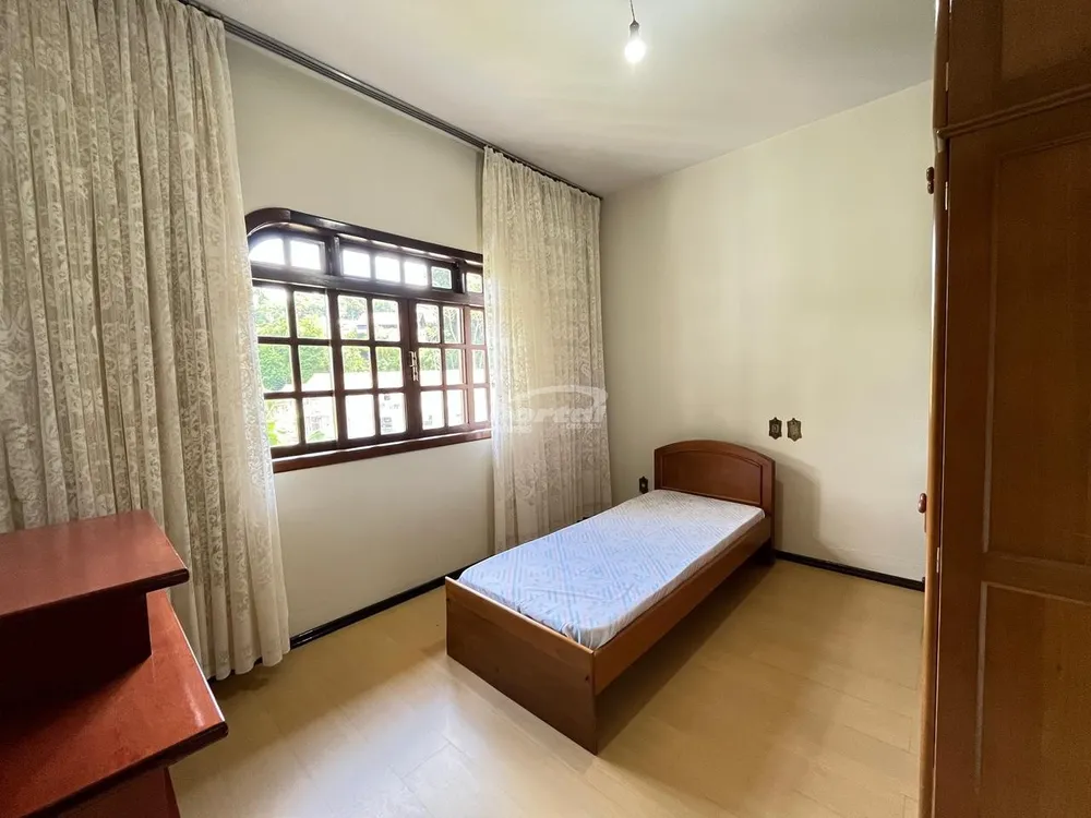 Casa, 5 quartos, 250 m² - Foto 8