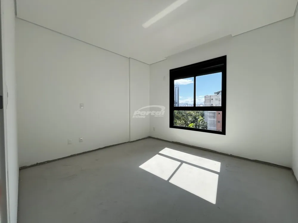 Apartamento, 3 quartos, 185 m² - Foto 1