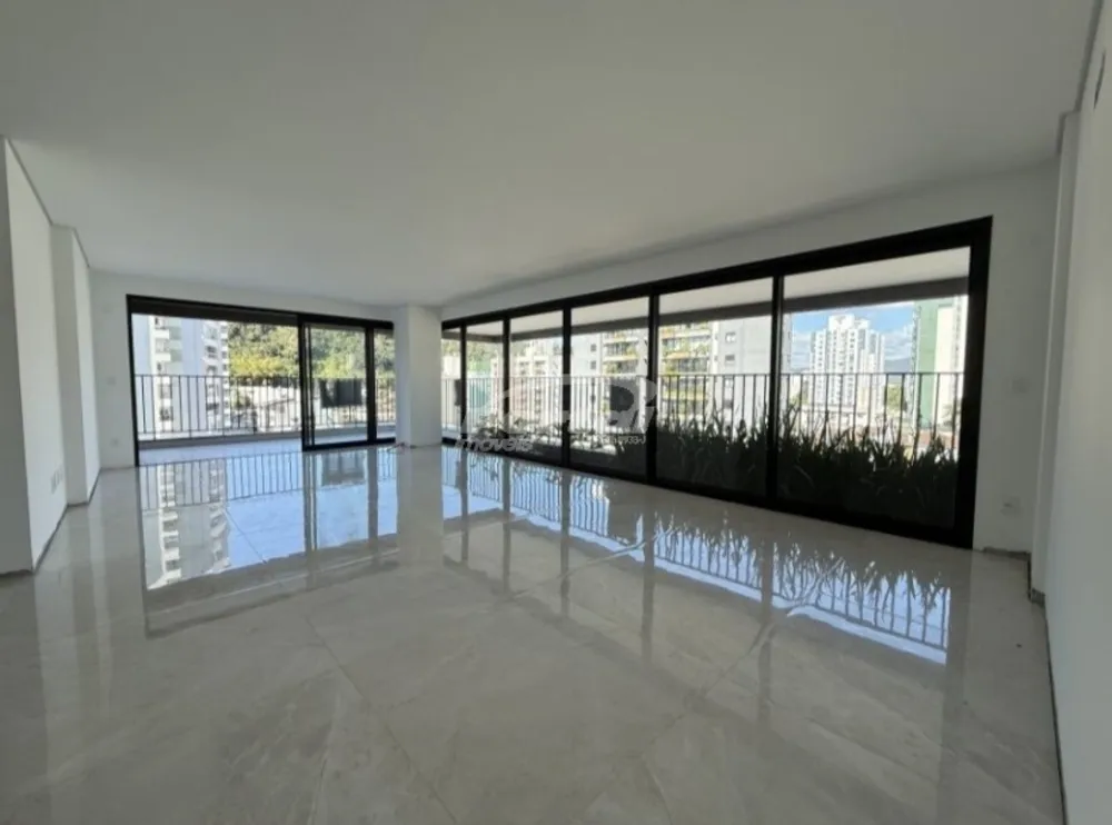 Apartamento, 3 quartos, 185 m² - Foto 2