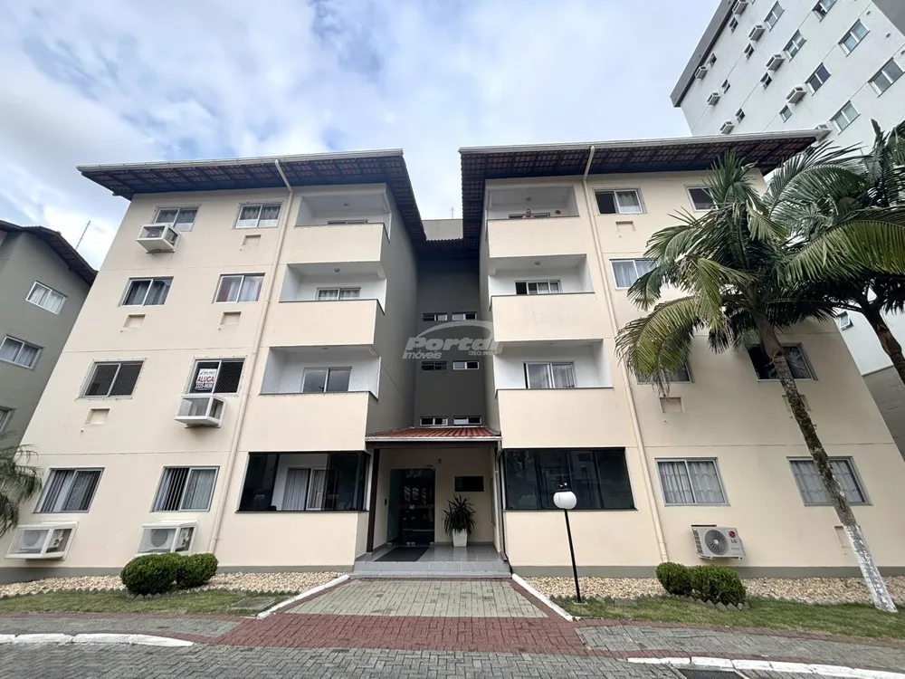 Apartamento, 3 quartos, 80 m² - Foto 2