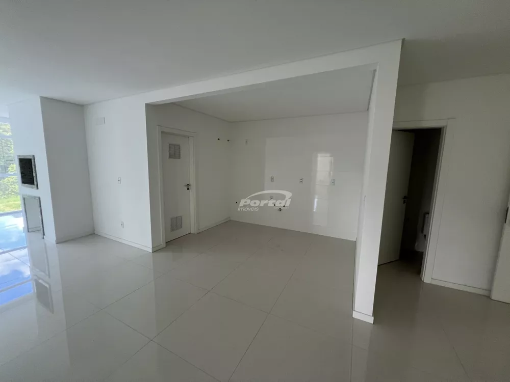 Apartamento à venda com 3 quartos, 124m² - Foto 6