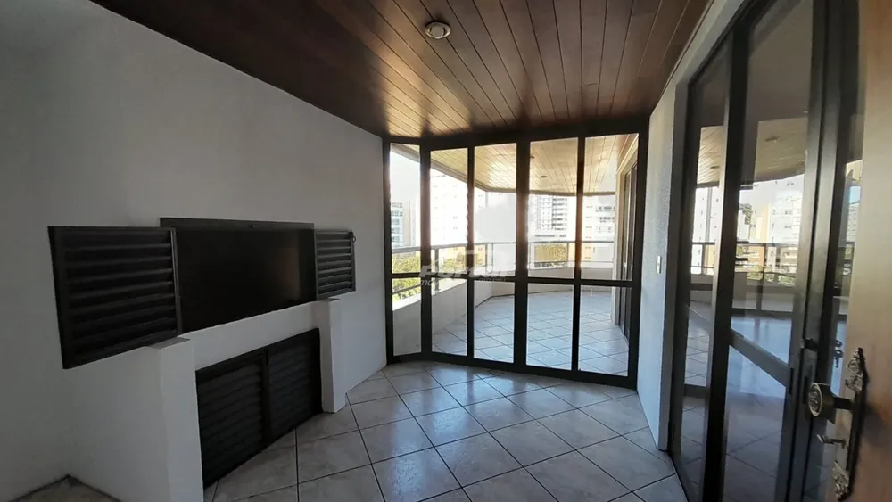Apartamento, 4 quartos, 236 m² - Foto 5