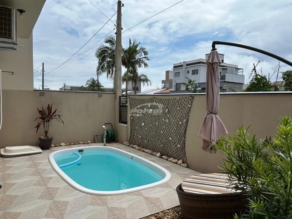 Casa, 3 quartos, 96 m² - Foto 1