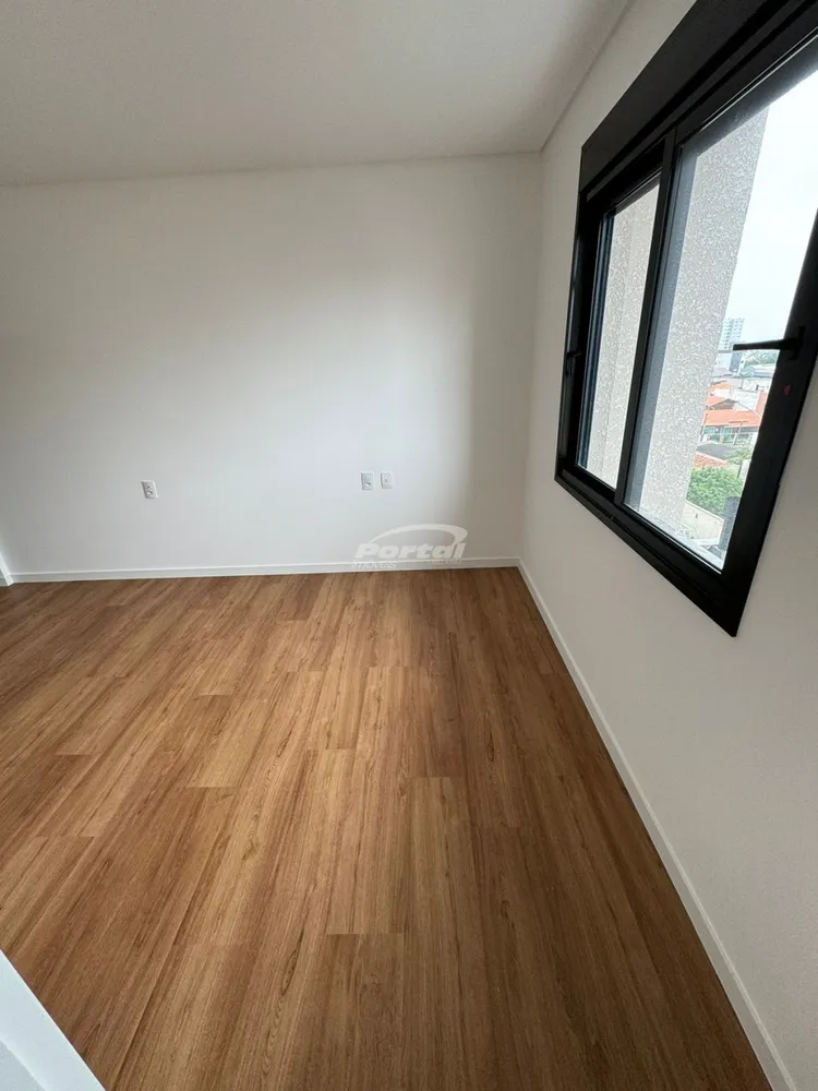 Apartamento, 3 quartos, 130 m² - Foto 1