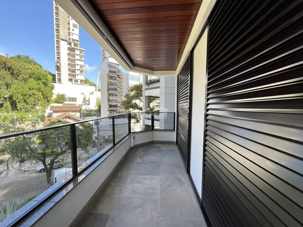Apartamento, 3 quartos, 225 m² - Foto 1