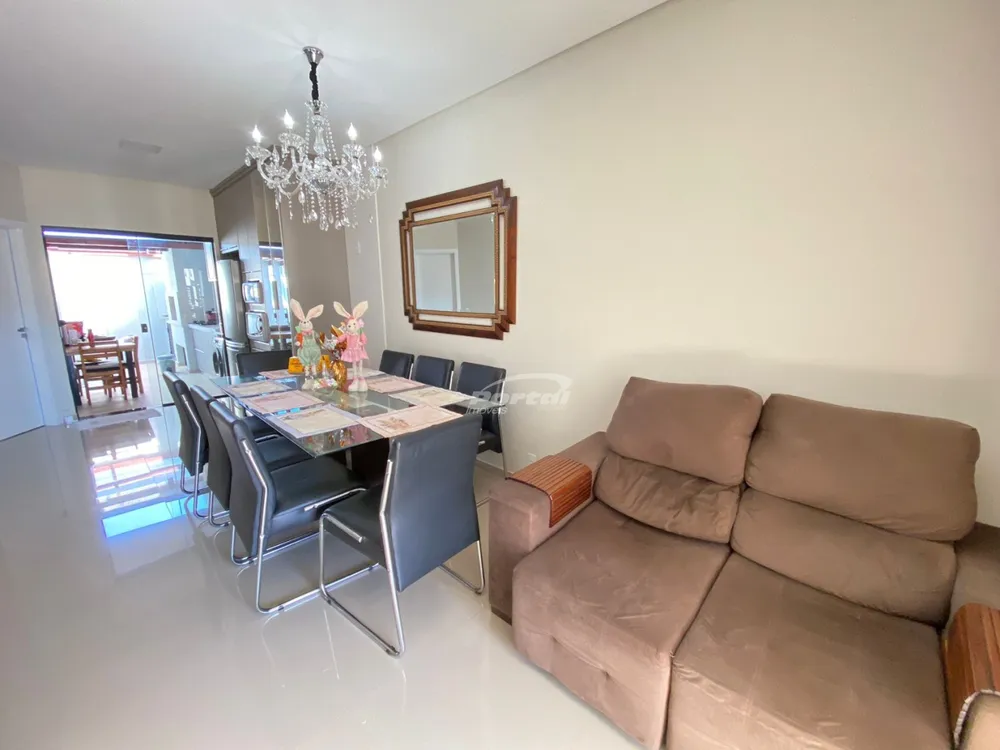 Casa, 3 quartos, 72 m² - Foto 2