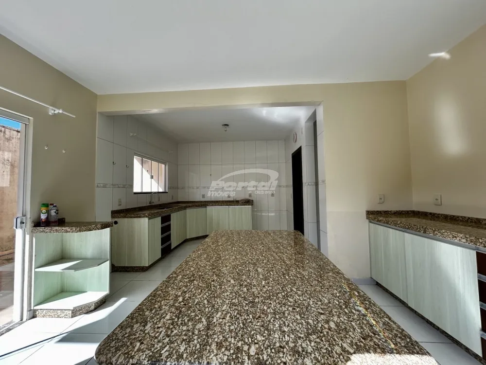 Casa, 6 quartos, 268 m² - Foto 5