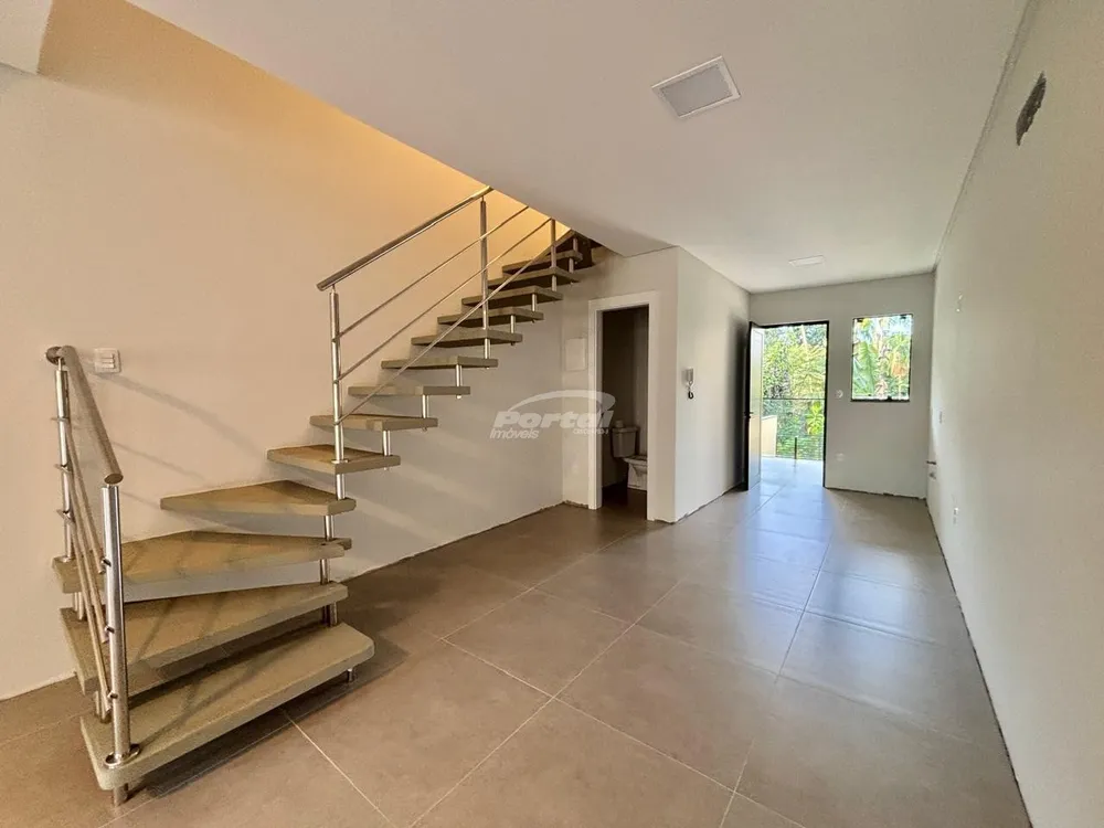Casa, 2 quartos, 97 m² - Foto 1