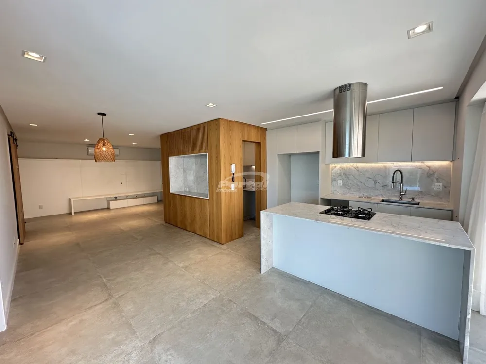 Apartamento, 3 quartos, 132 m² - Foto 2