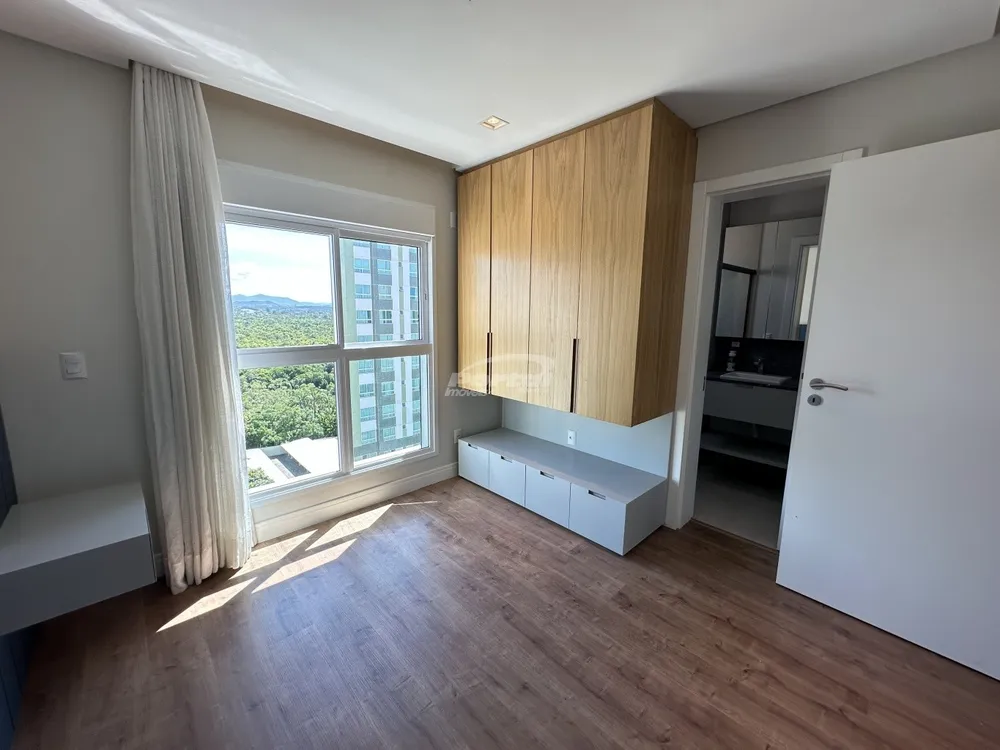 Apartamento, 3 quartos, 132 m² - Foto 4