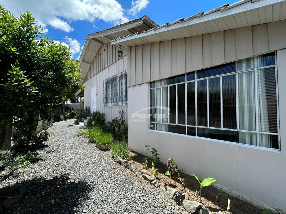 Casa, 3 quartos, 167 m² - Foto 2