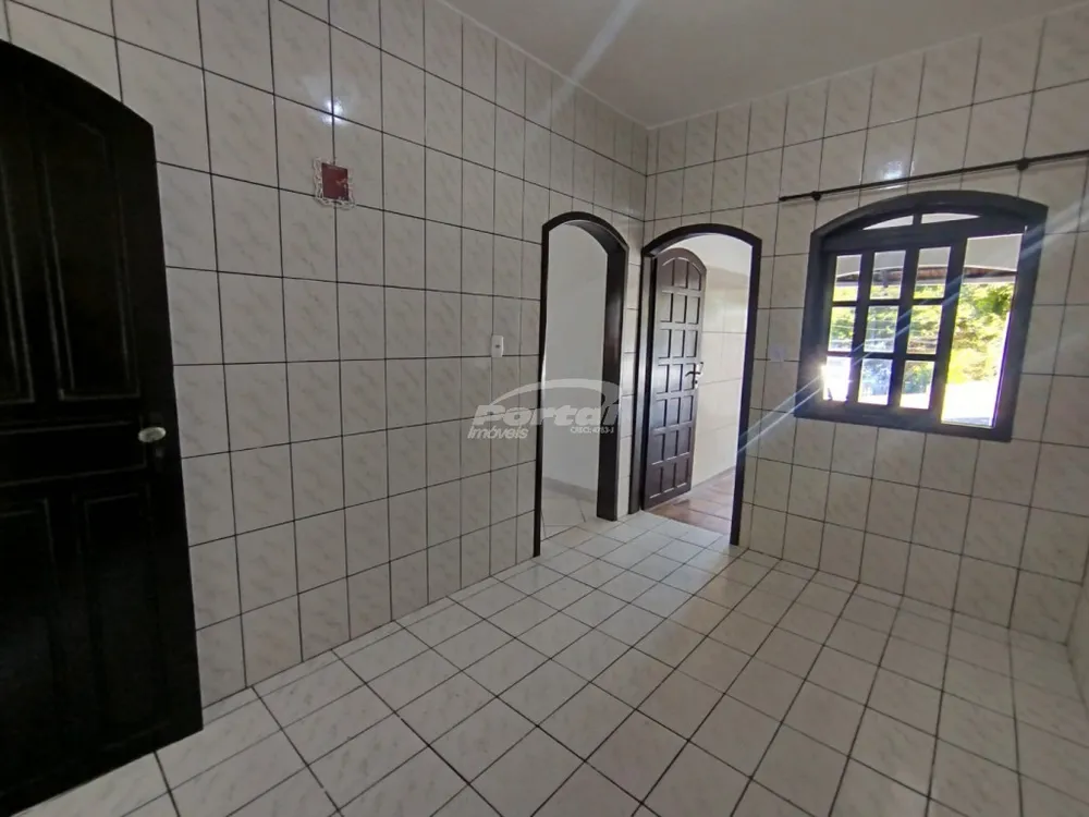 Casa, 3 quartos, 180 m² - Foto 1