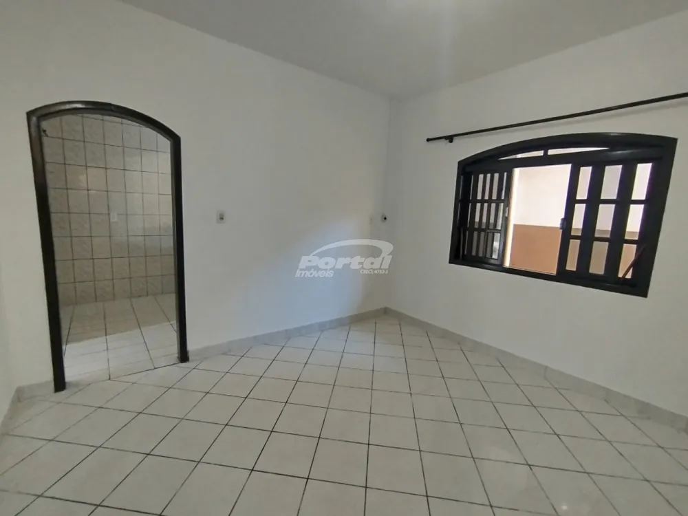 Casa, 3 quartos, 180 m² - Foto 1