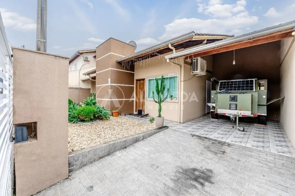 Casa, 3 quartos, 217 m² - Foto 3