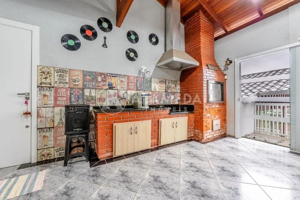 Casa, 3 quartos, 217 m² - Foto 6