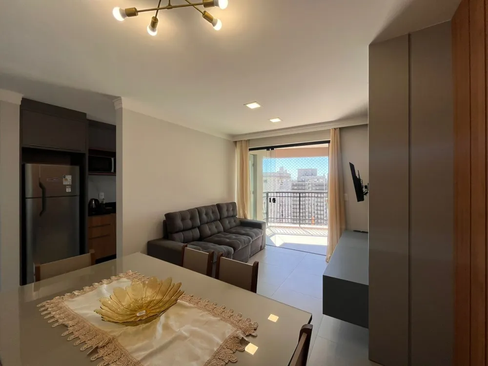Apartamento, 2 quartos, 70 m² - Foto 2