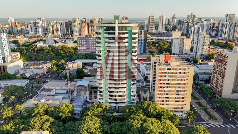 Apartamento, 3 quartos, 238 m² - Foto 1