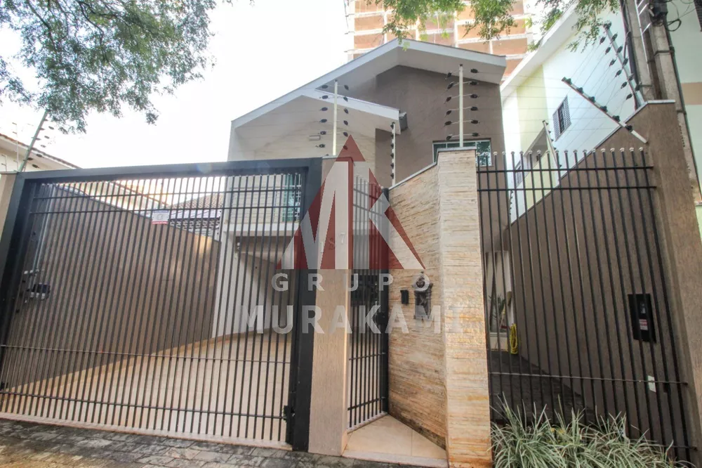 Sobrado, 3 quartos, 251 m² - Foto 1