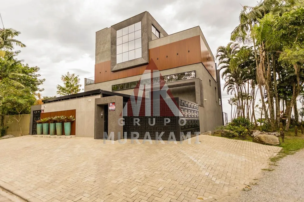 Sobrado, 6 quartos, 1100 m² - Foto 1