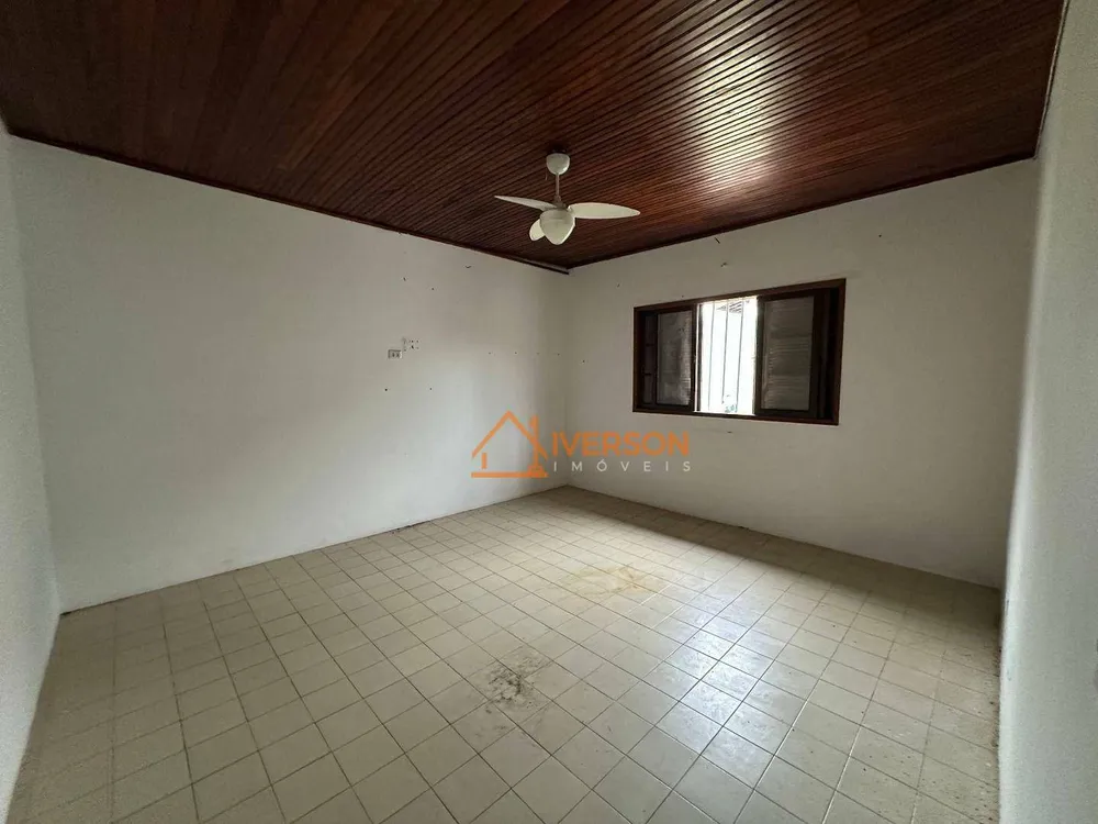 Casa, 2 quartos, 200 m² - Foto 10