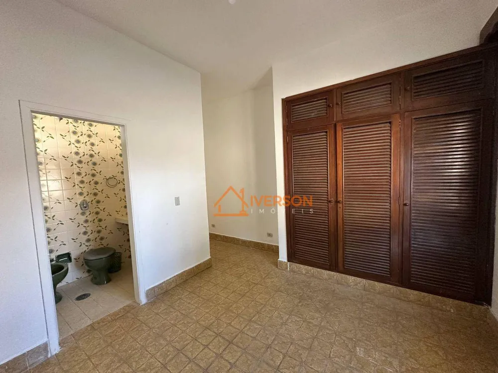 Casa, 4 quartos, 326 m² - Foto 9