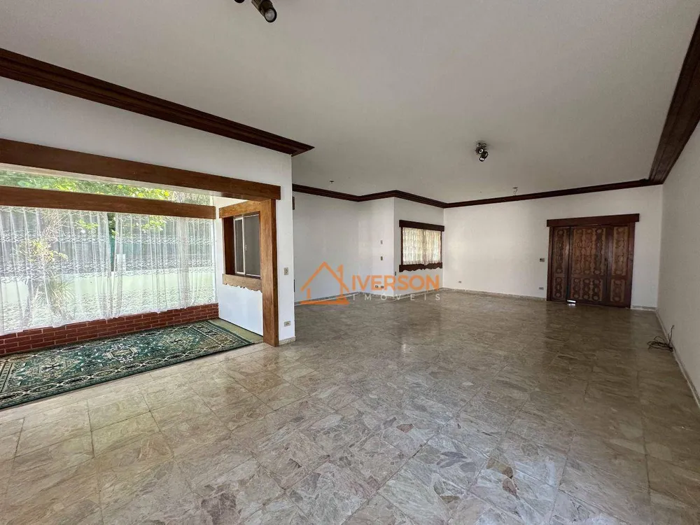 Casa, 4 quartos, 326 m² - Foto 3