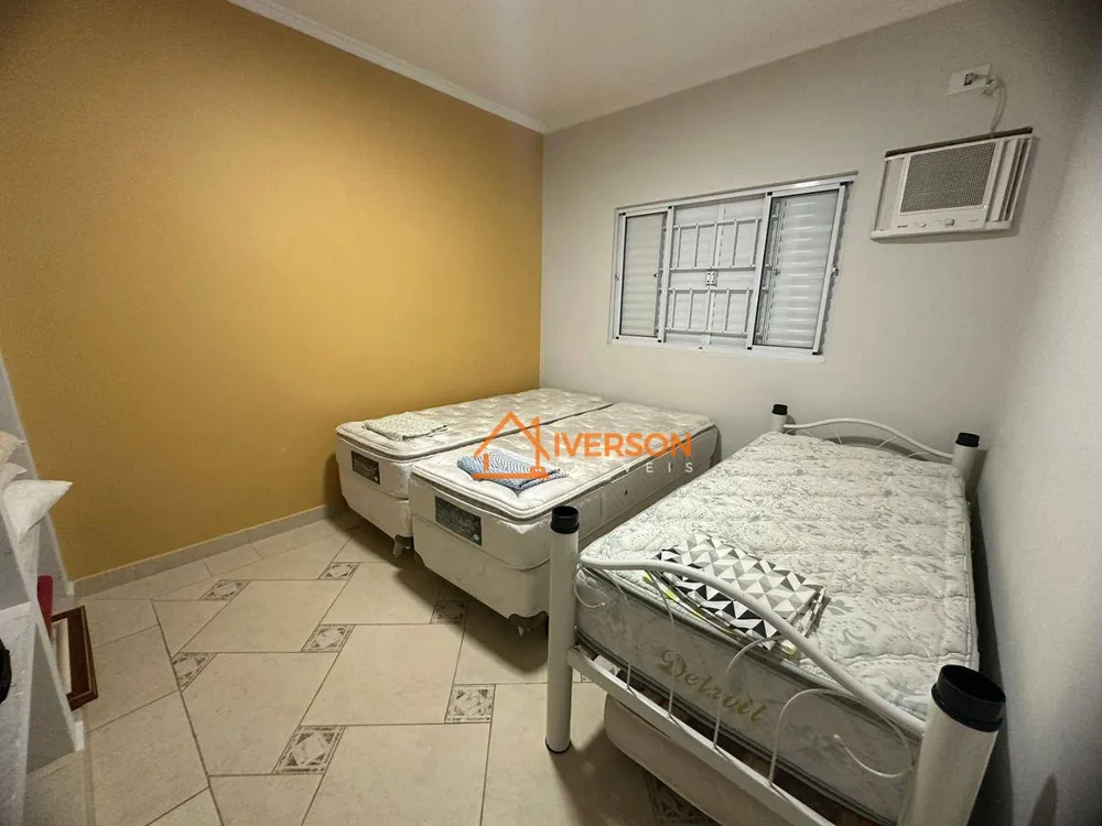 Casa, 4 quartos, 235 m² - Foto 5
