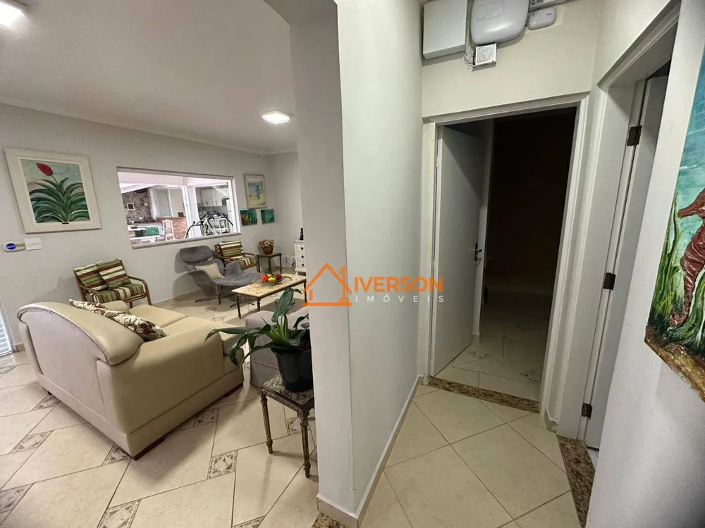 Casa, 4 quartos, 235 m² - Foto 4