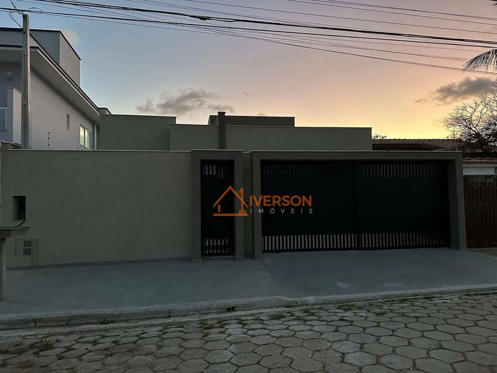 Casa, 3 quartos, 189 m² - Foto 1