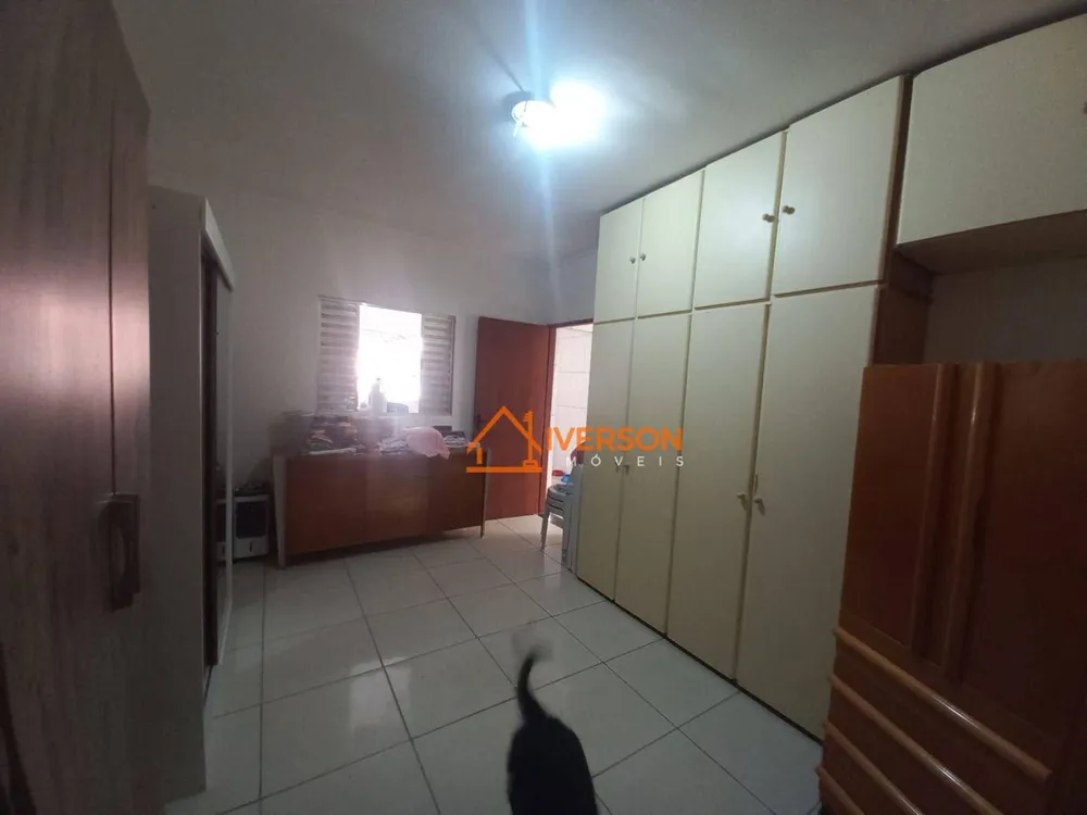 Casa, 2 quartos, 175 m² - Foto 12
