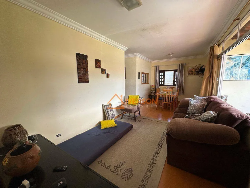 Casa, 3 quartos, 139 m² - Foto 2