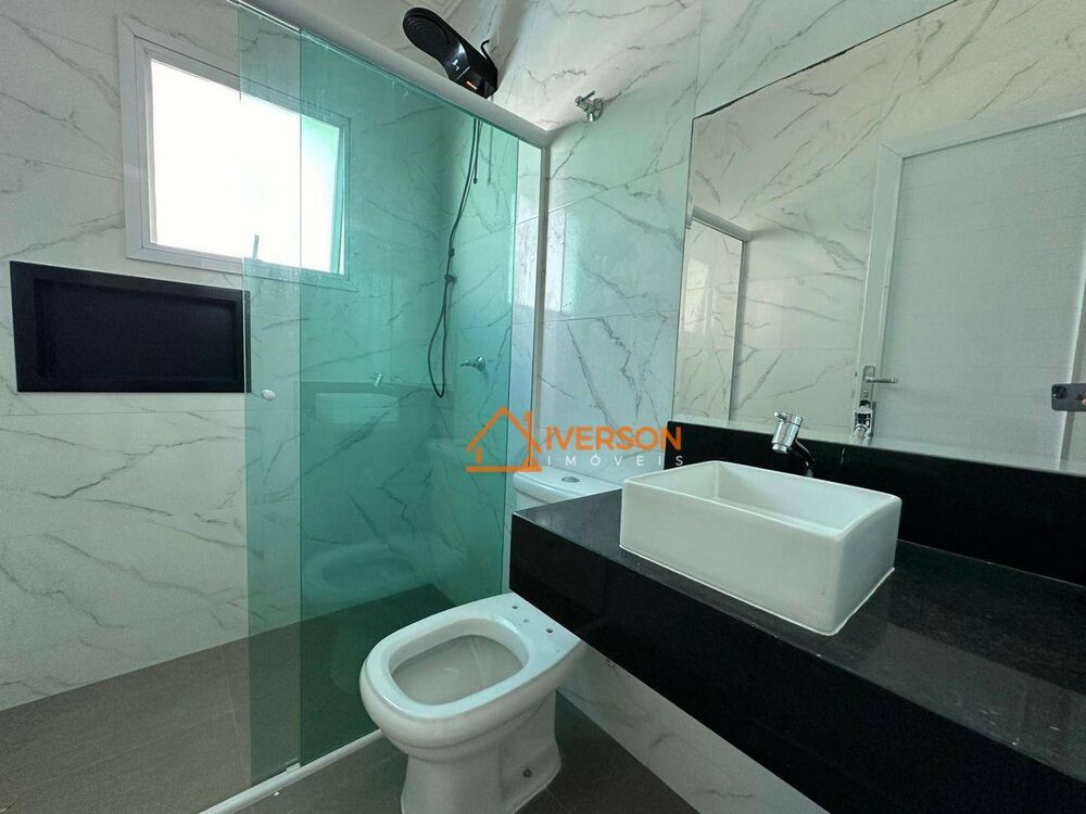 Casa à venda com 3 quartos, 136m² - Foto 4